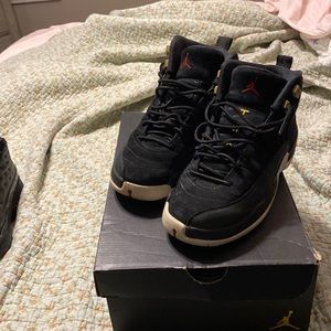 Suede/leather Jordan tennis shoes